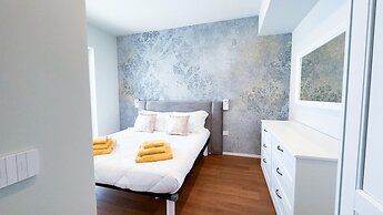 Fairmont Seafront Venice Suite by Ca-sa Chec