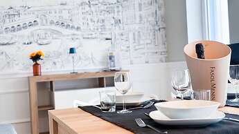 Fairmont Seafront Venice Suite by Ca-sa Chec