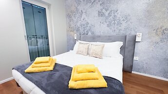 Fairmont Seafront Venice Suite by Ca-sa Chec