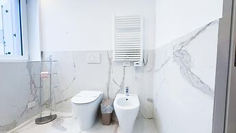 Fairmont Seafront Venice Suite by Ca-sa Chec