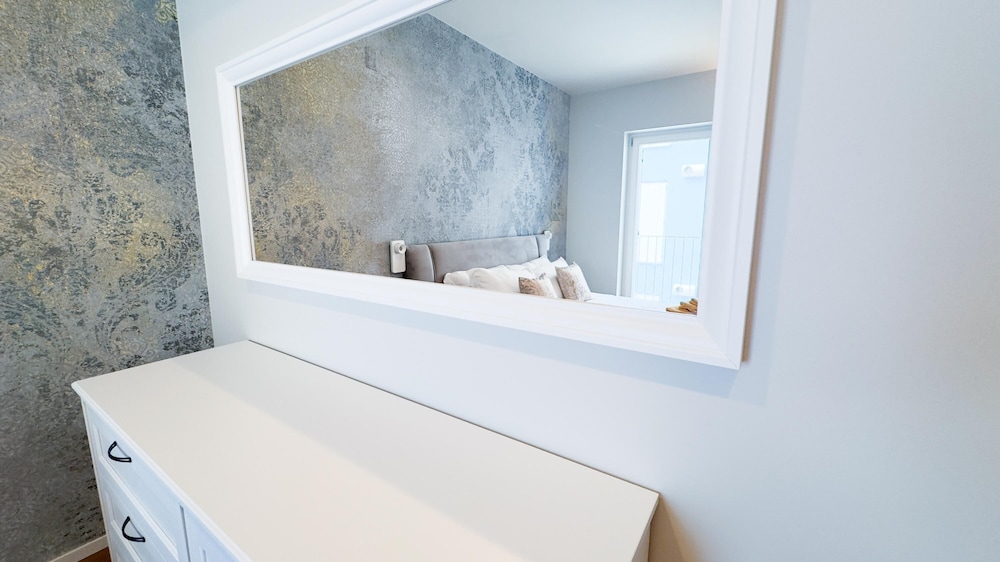 Fairmont Seafront Venice Suite by Ca-sa Chec