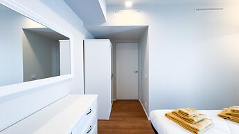 Fairmont Seafront Venice Suite by Ca-sa Chec