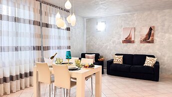 Lady Teresa Apartment by Ca-sa Check