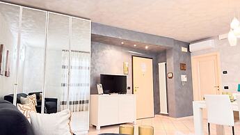 Lady Teresa Apartment by Ca-sa Check
