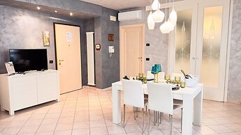Lady Teresa Apartment by Ca-sa Check