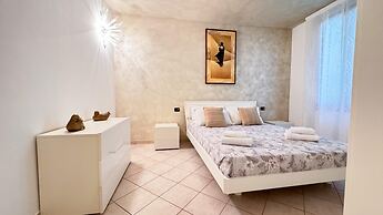 Lady Teresa Apartment by Ca-sa Check