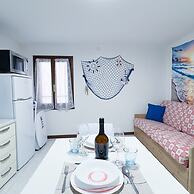 Alicetta Apartment by Ca-sa Check