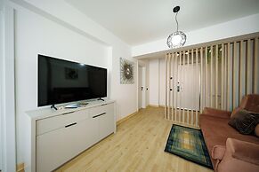 ROYALE SUNDANCE 225 INFINITY