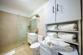 ROYALE SUNDANCE 225 INFINITY