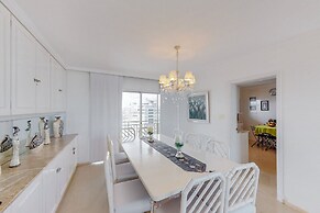 Oceana Suites Playa Brava
