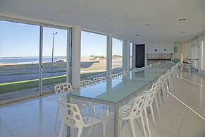 Oceana Suites Playa Brava