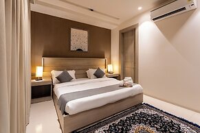 The Lodgers Luxury Hotel Near GolfCourse