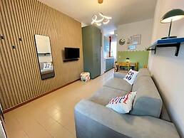 Adorable Studio With Shared Pool
