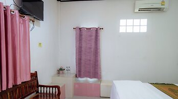 Buengngarm Resort