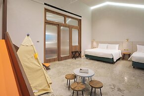 PAPO'A HARBOR HOTEL