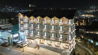 Hyacinth Hotel