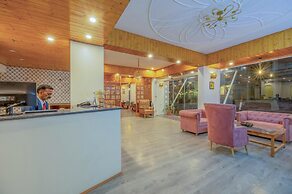 Hyacinth Hotel