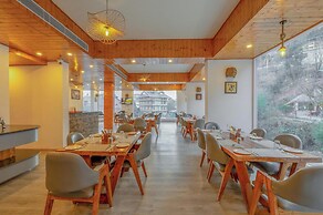 Hyacinth Hotel