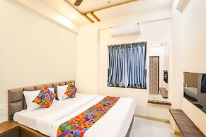 Fabexpress Radiant Guest House