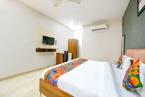 Fabhotel Moon Lite