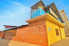 FabHotel Shree Ram Aadhar