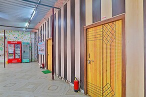 FabHotel Shree Ram Aadhar