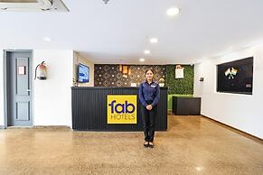 Fabhotel The Luxe Inn