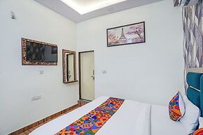 Fabhotel Jimmy Palace