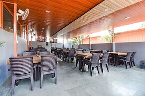 Via Yashraj Inn