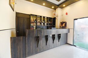 Via Yashraj Inn