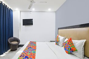 FabHotel Moody Inn Kalkaji