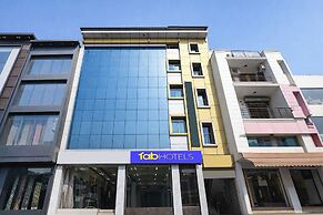 FabHotel Moody Inn Kalkaji