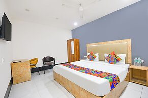 FabHotel Moody Inn Kalkaji