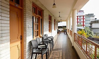 Fabhotel Mahavir