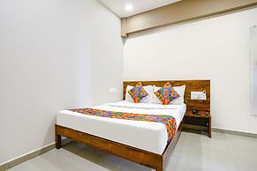 Fabhotel Royal Paradise