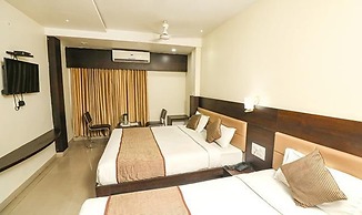 Fabhotel Taldar Inn