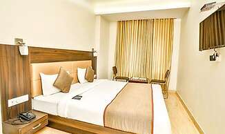 Fabhotel Taldar Inn