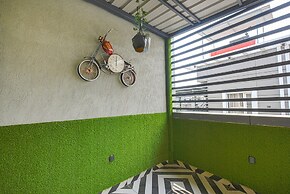 Fabhotel Relax Inn Palace