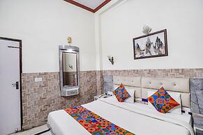 Fabhotel Sarwan