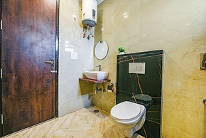 Fabhotel Jaswinder Bhawan