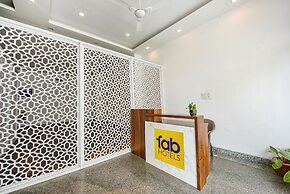 Fabhotel Jaswinder Bhawan