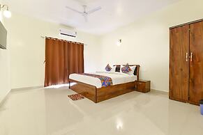 Fabhotel Sterling Garden
