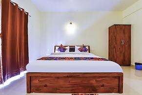 Fabhotel Sterling Garden
