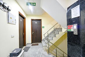 FabHotel Dwarka Residency