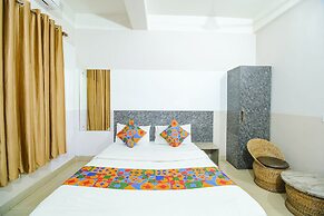 Fabexpress Sai Villa
