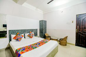 Fabexpress Sai Villa