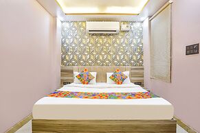 Fabhotel The Palacio