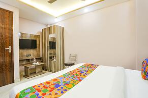 Fabhotel The Palacio