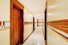 Fabhotel Arastu Plaza