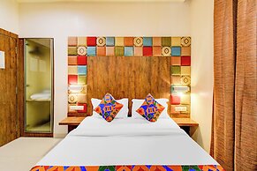Fabhotel Arastu Plaza